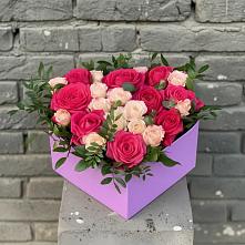 Цветочная композиция из Розы в коробке в Ивановском Ставропольского края