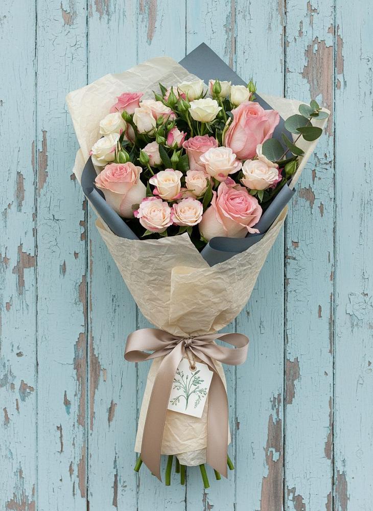 Букет цветов из: Розы в Ивановском Ставропольского края