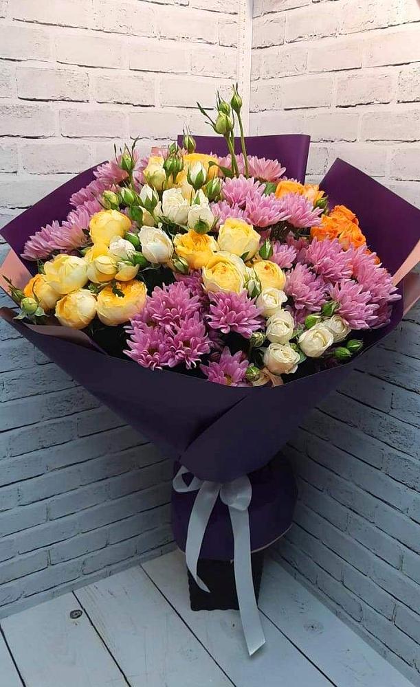 Букет цветов из: Хризантемы и Розы в Ивановском Ставропольского края