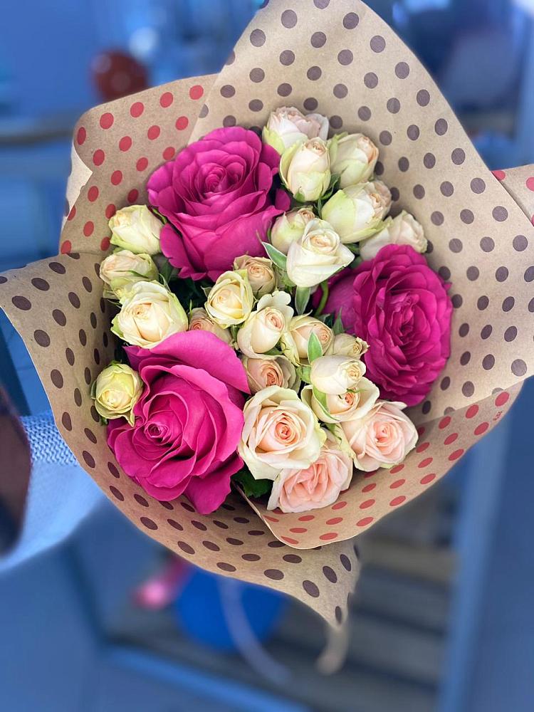 Букет цветов из: Розы в Ивановском Ставропольского края