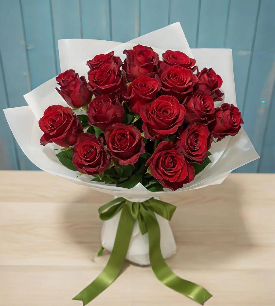 Букет Красные розы в Ивановском Ставропольского края