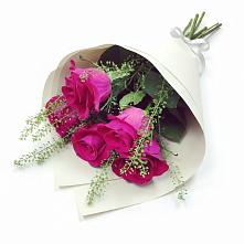 Букет цветов из:  Розы в Ивановском Ставропольского края