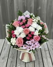 Букет цветов из:  Альстромерии, Гвоздики, Розы и Хризантемы в Ивановском Ставропольского края